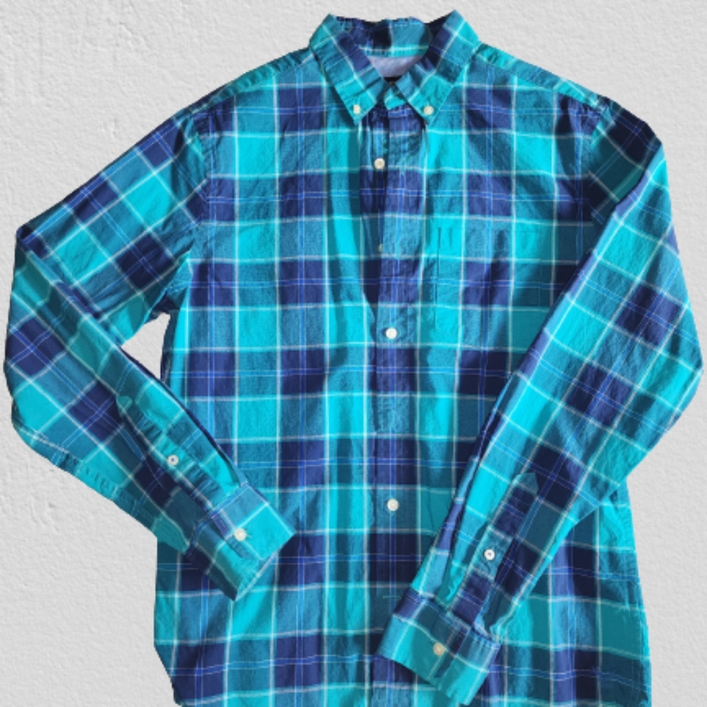 AE Button-up Plaid Shirt